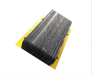 250*150*100mm Angle Iron Wharf Strip Buffer Wall Plate Workshop Warehouse Anti-Collision Rubber Block