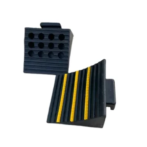 250x250x190mm Portable Rubber Car Stopper Rubber Wheel Chock