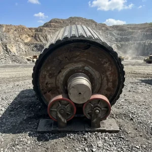 Black Polyurethane Conveyor Idler with Roller Ball Bearing for Quarry Factory