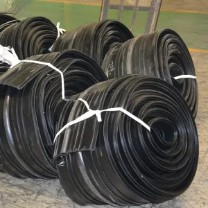 China Factory Direct Supply Buried Neoprene Expansion Joint Waterstop Construction Rubber Water Stopper Belt Sealing Product