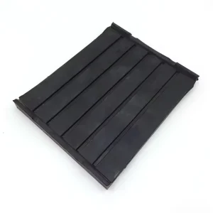 Customizable Diamond Pattern Anti Slip Rubber Sheet Wearproof Raised Rubber Mat for Industrial Stair Workshop Equipment Base