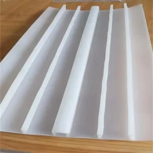 Customized High Tensile Strength PVC Natural Rubber Waterstops Steel Edge for Construction Use Custom Moulding