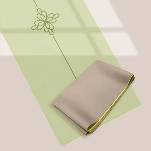 Eco Friendly Non Slip Custom Logo 1.5mm Thick Natural Rubber Branded Foldable Yoga Mat Pu Yoga Mat