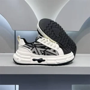 European Men’s Autumn Thick Soled Rubber Insole Breathable Casual Running Shoes