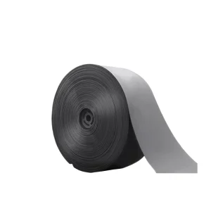 Flame Retardant Steel Wire Core Rubber Conveyor Belt for Mine and Cement Clinker Applications with Oil Resistant and Anti-UV Properties