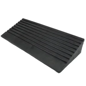 Heavy-Duty Rubber Driveway Curb Ramp