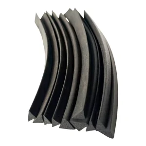 High Density EPDM Foam Rubber Triangle Shape Seal Strip Anti Aging Waterproof Dustproof Sealing Cutting