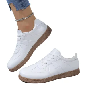 High Quality Casual White Rubber Runners Shoes for Women Fashionable Classic Soft Design Anti Slip for All Seasons Summer