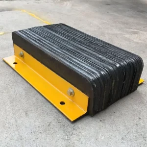 High Quality Truck Rubber Buffer Block Bump Stop Loading Bay Rubber Dock Leveler Bumper Loading Bay Bumper Laminated Dock Bumper