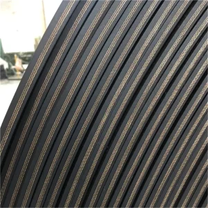 Industrial Convex Rubber Belt Conveyor Large Inclination Angle with Small Feeder Cutting Processing Service