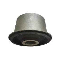MR992256 L200 Pickup Truck Front Axle Lower Control Arm Bushing for Mitsubishi Car Suspension