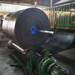 Mining Chevron Pattern Rubber Conveyor Belt with High-Temperature Resistance, Antislip, and Flame Retardant Properties