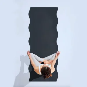 Nature Rubber PU Yoga Mat Eco Friendly Non Slip Pilates Mat Custom Logo Curve Wave Yoga Mat Durable and Sustainable for Fitness