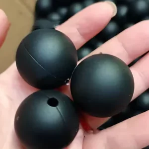 PL Factory Customize Colors and Sizes Solid Silicone Rubber Ball With Hole