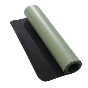 PVC Eco-Friendly Folding Gym Exercise Non-Slip Waterproof Workout Yoga Mat with Customizable Size