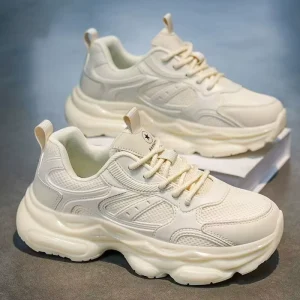 Summer New Men Shoes High end Soft Sole Running Casual Hong Kong Style Trendy Dad Sneakers for Students Overseas in Stock