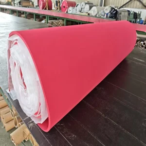 Wear Resistant Anti Abrasive Red Natural Rubber Sheet One Side Sanded Rough Surface