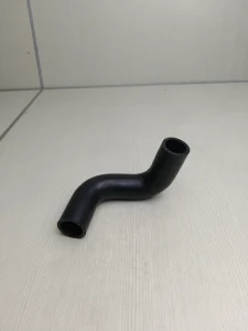 Yuchai S50000 1306005 Water Return Rubber Hose